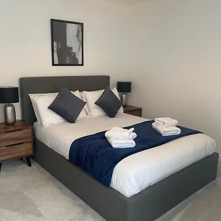 Icona - Brand New City Centre Apartamento *