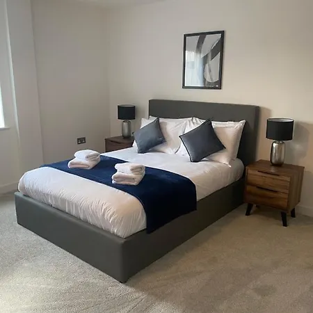 Apartamento Icona - Brand New City Centre *